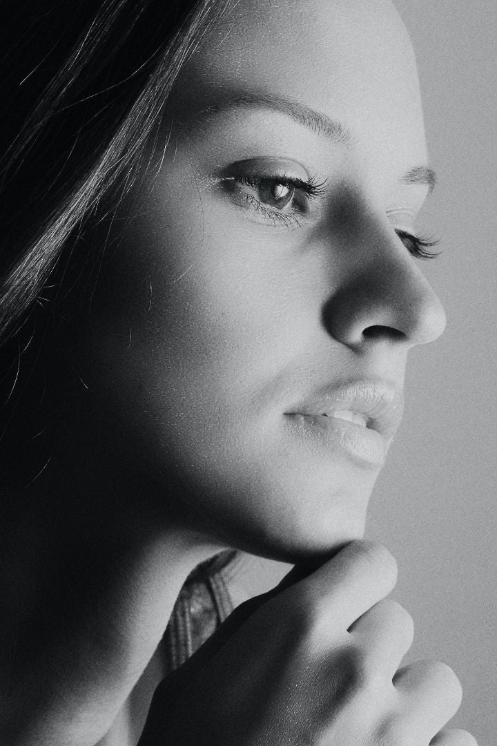 What Causes Dry Skin?